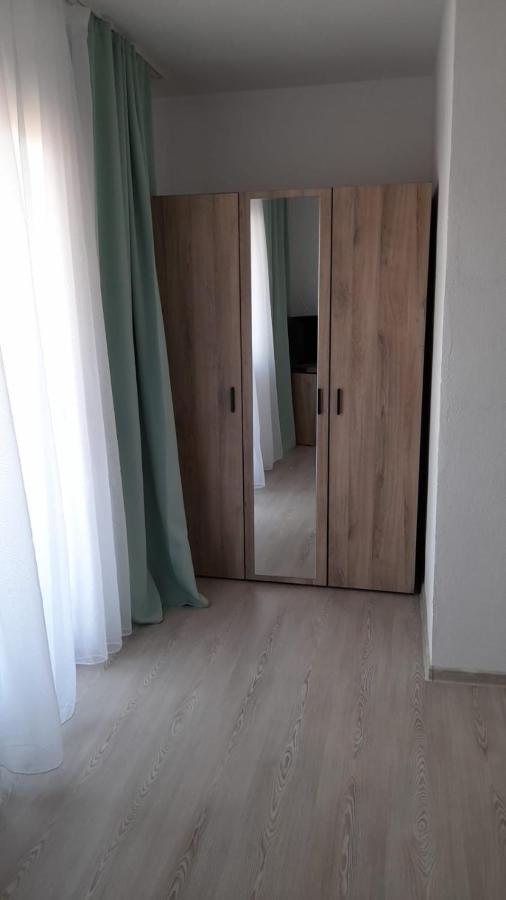 Casa Elena Eselnita Hotel Luaran gambar