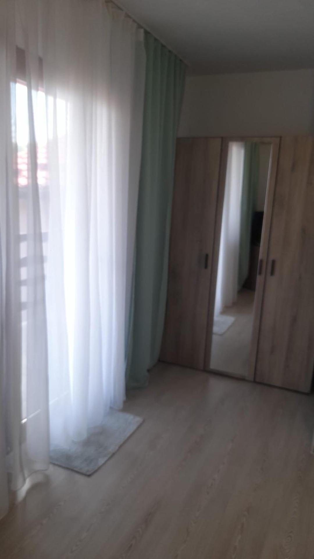 Casa Elena Eselnita Hotel Luaran gambar